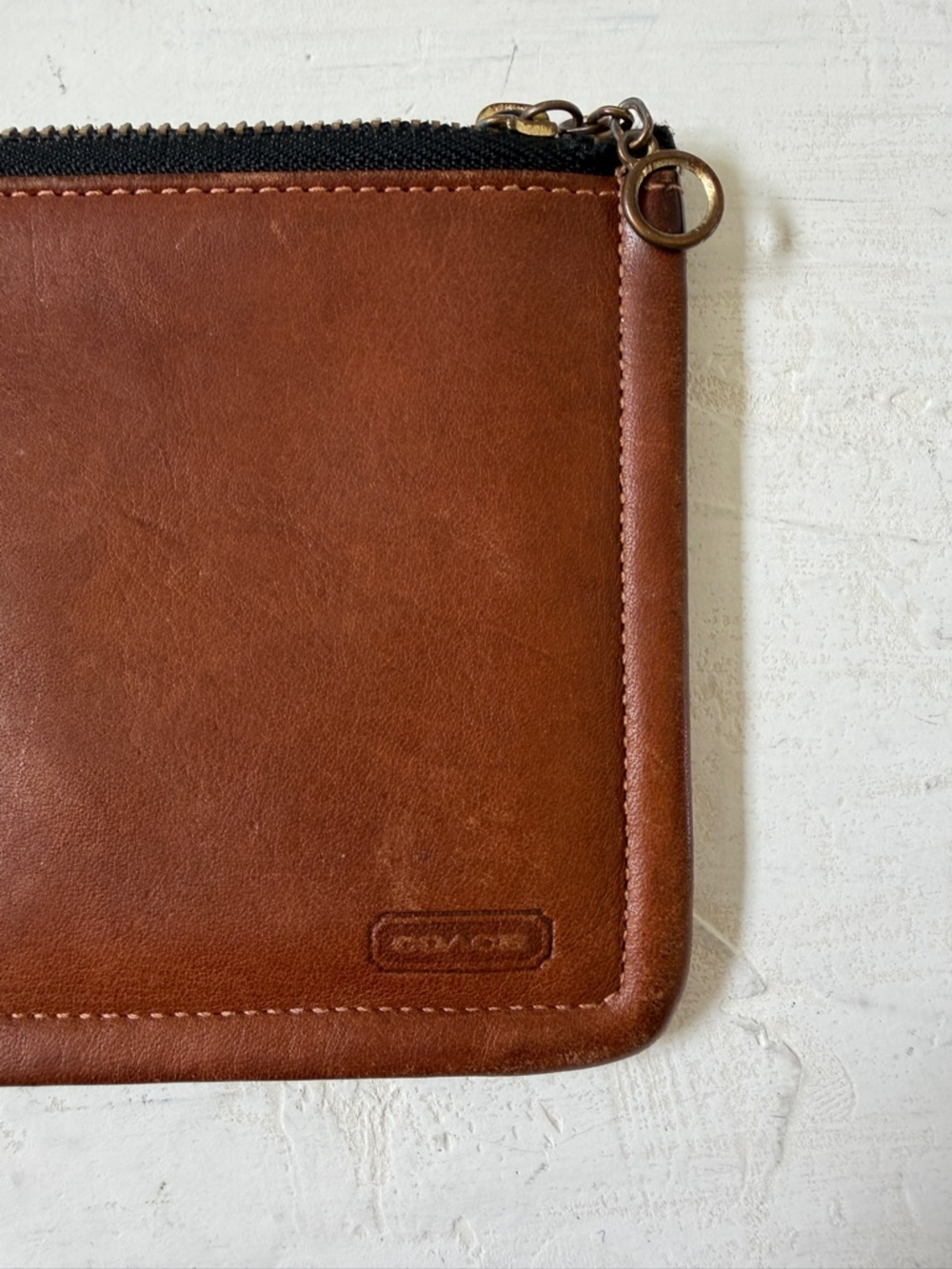 Vintage COACH Skinny British Tan Envelope Case Zip Utility Pouch - Picture 6 of 9